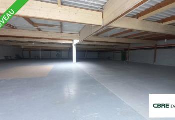 Location local commercial Dole (39100) - 1200 m²  à Dole - 39100