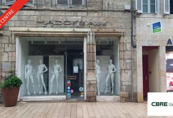Local commercial à louer centre-ville  à Dole - 39100