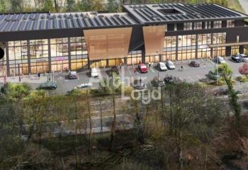 Location local commercial Drumettaz-Clarafond (73420) - 1870 m²