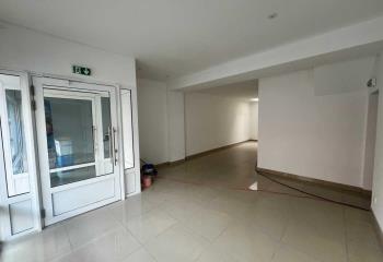 Location local commercial Estaires (59940) - 98 m²  à Estaires - 59940