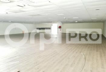 Location local commercial Feytiat (87220) - 400 m²  à Feytiat - 87220