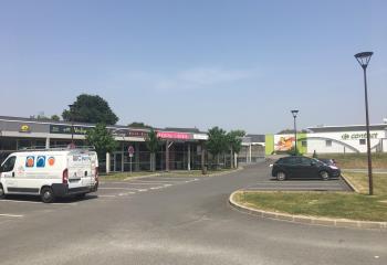 Local commercial à louer Grandchamp-des-Fontaines - Proche périphérique  à Grandchamps-des-Fontaines - 44119