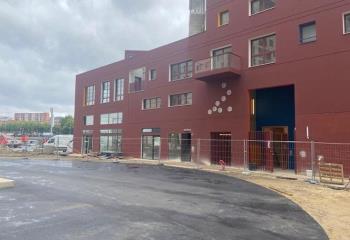 Location local commercial Ivry-sur-Seine (94200) - 130 m²  à Ivry-sur-Seine - 94200