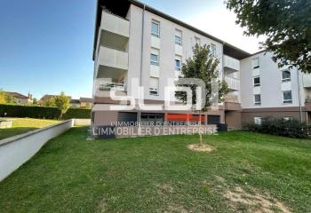 Local commercial à louer - Proche Villefranche-sur-Saône  à Jassans-Riottier - 01480
