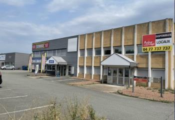 Local commercial à louer - Proche autoroute  au Coteau - 42120
