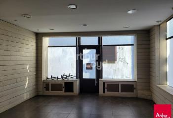 Location local commercial Le Mans (72100) - 30 m²  au Mans - 72000