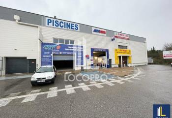 Location local commercial Les Pennes-Mirabeau (13170) - 196 m²  aux Pennes-Mirabeau - 13170