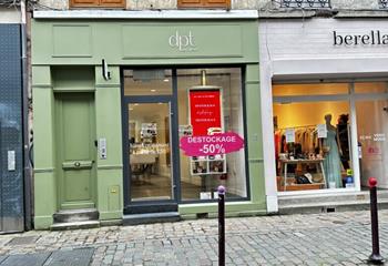 Local commercial à louer Vieux - Rue commerçante