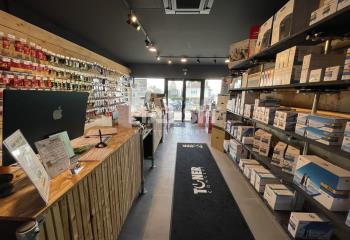 Location local commercial Limas (69400) - 100 m²  à Limas - 69400