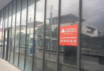Local commercial neuf à louer - Face arrêt tramway  à Lormont - 33310