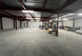 Location local commercial Marseille 10 (13010) - 500 m²  à Marseille 10 - 13010