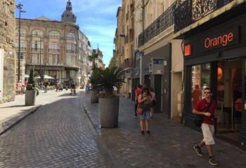 Local commercial à louer centre-ville - Rue piétonne  à Narbonne - 11100