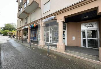 Local commercial à louer - Proche A46  à Neuville-sur-Saône - 69250