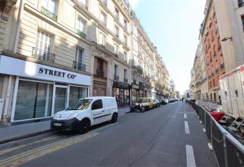 Location local commercial Paris 10 (75010) - 130 m²  à Paris 10 - 75010
