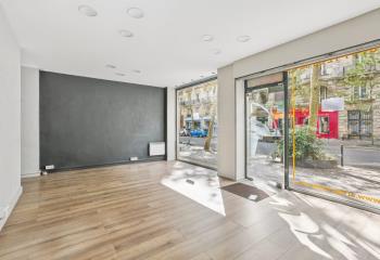 Location local commercial Paris 11 (75011) - 38 m²  à Paris 11 - 75011