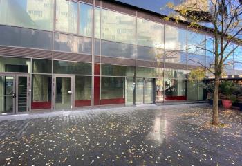 Location local commercial Paris 13 (75013) - 144 m²  à Paris 13 - 75013