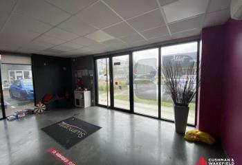 Local commercial à louer - Proximité axes routiers  à Pessac - 33600