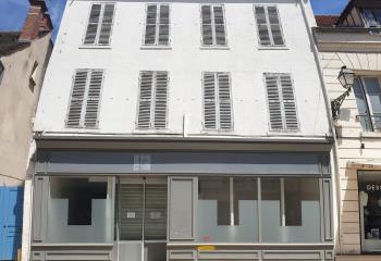 Local commercial à louer centre-ville  à Rambouillet - 78120