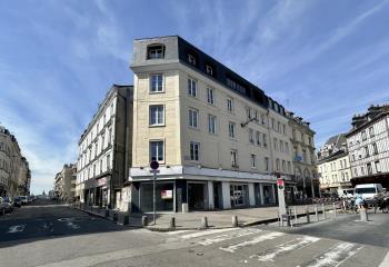 Local commercial à louer - Place majeure  à Rouen - 76000