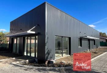 Location local commercial Saint-Alban (31140) - 240 m²