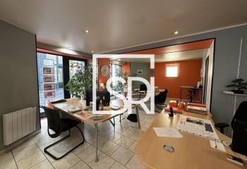 Location local commercial Saint-Flour (15100) - 50 m²  à Saint-Flour - 15100