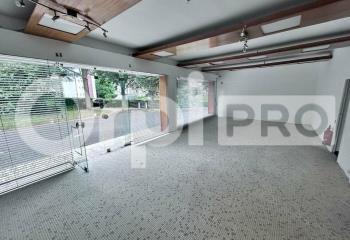 Location local commercial Saint-Michel-sur-Orge (91240) - 200 m²  à Saint-Michel-sur-Orge - 91240