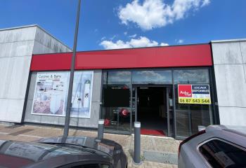 Location local commercial Saint-Quentin (02100) - 307 m²  à Saint-Quentin - 02100