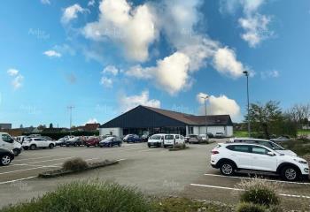 Location local commercial Saint-Usage (21170) - 1500 m²  à Saint-Usage - 21170