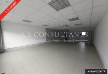 Local commercial à louer - Proche N7  à Salaise-sur-Sanne - 38150