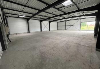 Location local commercial Sin-le-Noble (59450) - 800 m²  à Sin-le-Noble - 59450
