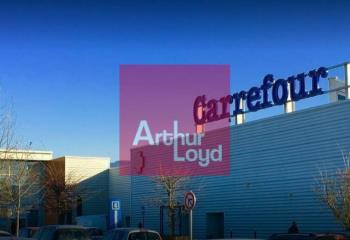 Location local commercial Thiers (63300) - 54 m²  à Thiers - 63300