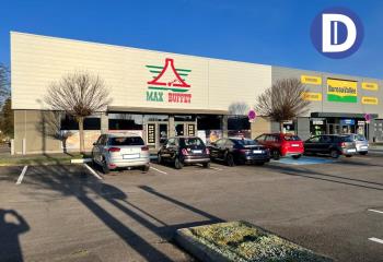 Location local commercial Thionville (57100) - 821 m²  à Thionville - 57100