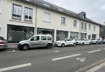 Local commercial à louer Centre - Proche transports  à Tours - 37000