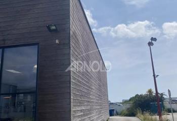 Location local commercial Vannes (56000) - 503 m²