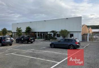 Location local commercial Villefranche-de-Rouergue (12200) - 1395 m²  à Villefranche-de-Rouergue - 12200