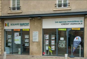 Local commercial à louer - Centre-ville  à Villefranche-sur-Saône - 69400
