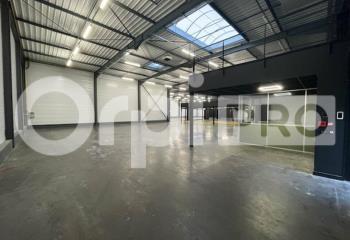 Location local commercial Villefranche-sur-Saône (69400) - 1320 m²  à Villefranche-sur-Saône - 69400