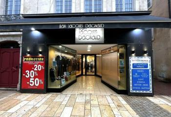 Local commercial à louer centre-ville