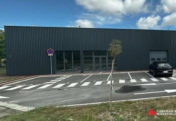 Location local commercial Villenave-d'Ornon (33140) - 345 m²  à Villenave-d'Ornon - 33140