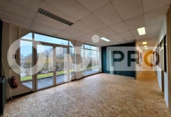 Location local commercial Villers-Cotterêts (02600) - 190 m²  à Villers-Cotterêts - 02600