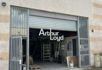Location activité/entrepôt Antibes (06600) - 147 m²