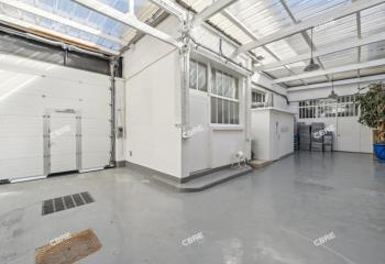 Location entrepôt - Proche Paris et RER B  à Arcueil - 94110