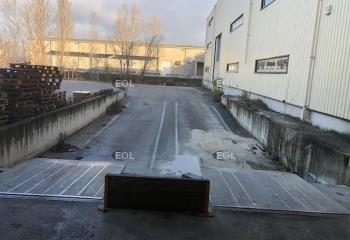 Entrepôt à louer - Proximité autoroutes A50/A52