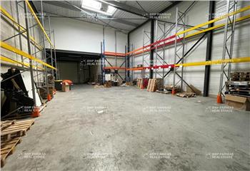 Location local d'activités  à Bailly-Romainvilliers - 77700