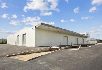 Location activité/entrepôt Bassens (33530) - 3245 m²  à Bassens - 33530