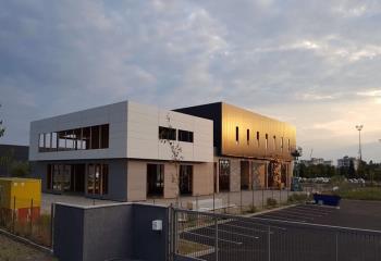Location entrepôt - parc mixte neuf