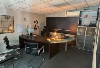 Location entrepôt - Proche A86 et RER A  à Bonneuil-sur-Marne - 94380