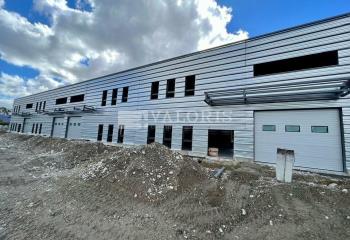 Location bâtiment d'activité - Proximité A43