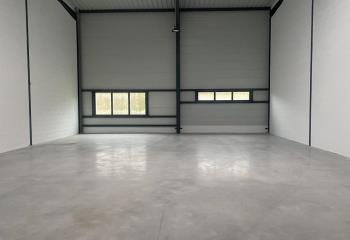 Location activité/entrepôt (77600) - 335 m²  à Bussy-Saint-Martin - 77600