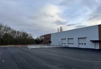 Local d'activité à louer - Au Nord de la Métropole bordelaise  à Carbon-Blanc - 33560
